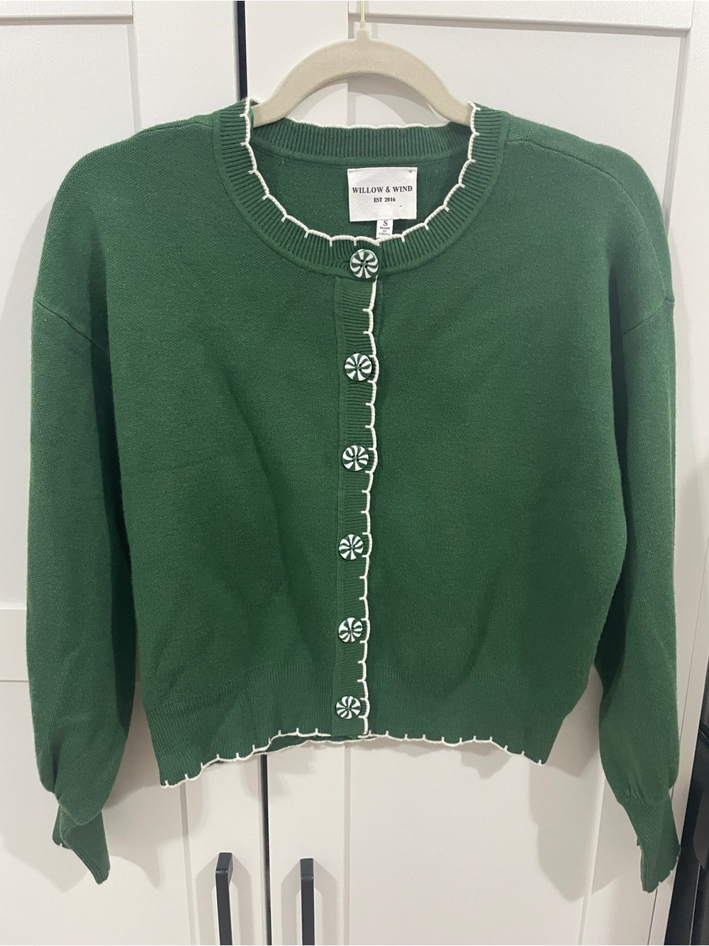 Willow & Wind Green Cardigan with Green & White Mint Swirl Printed Buttons Sz S